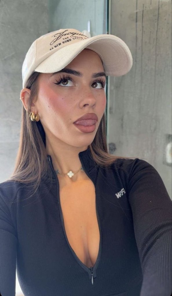 Leah Rae tweet media