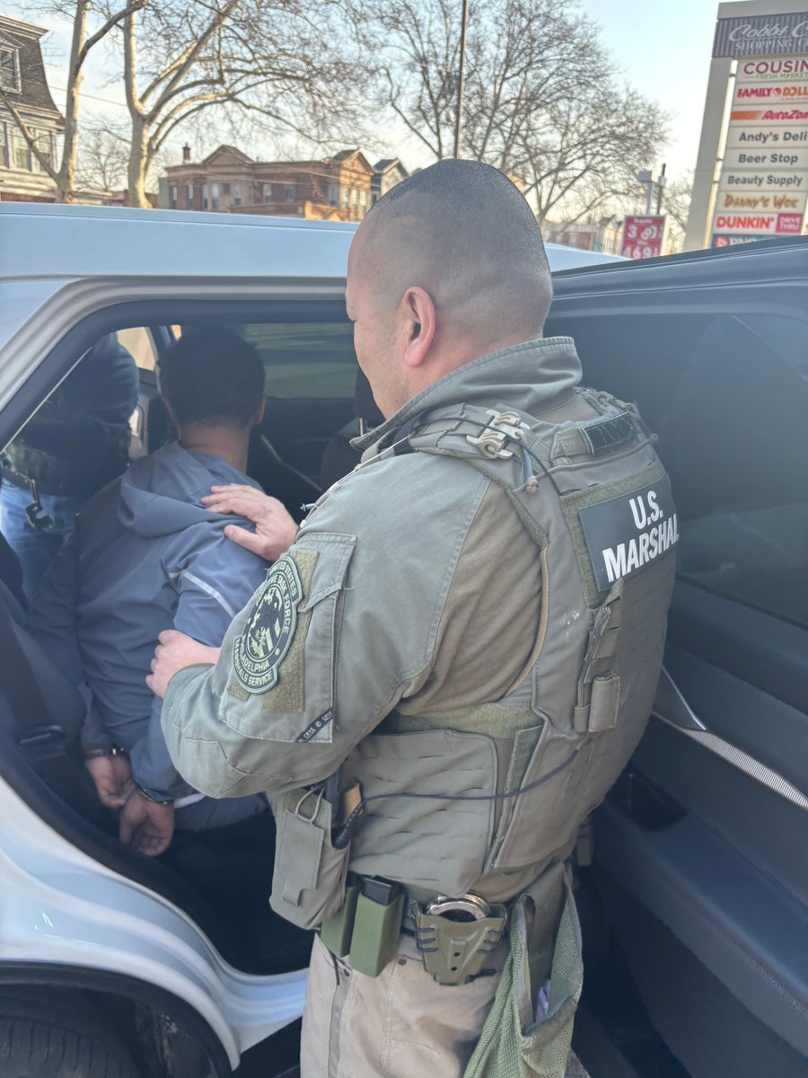 U.S. Marshals Service Philadelphia tweet media