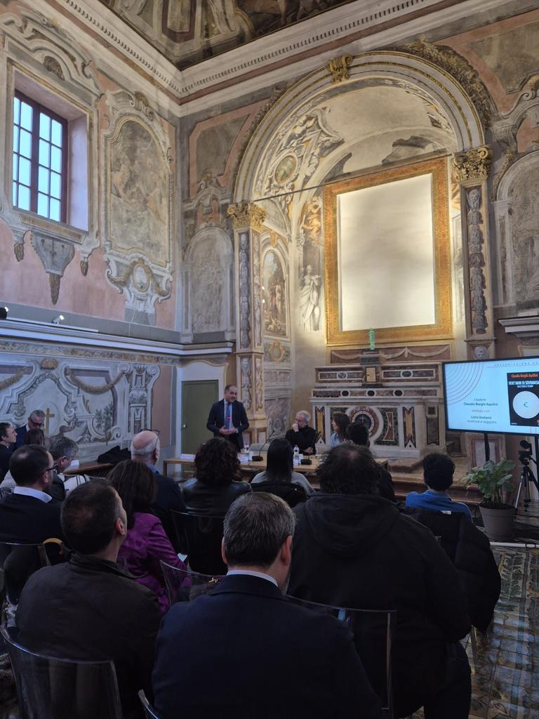 Claudio Borghi A. tweet media