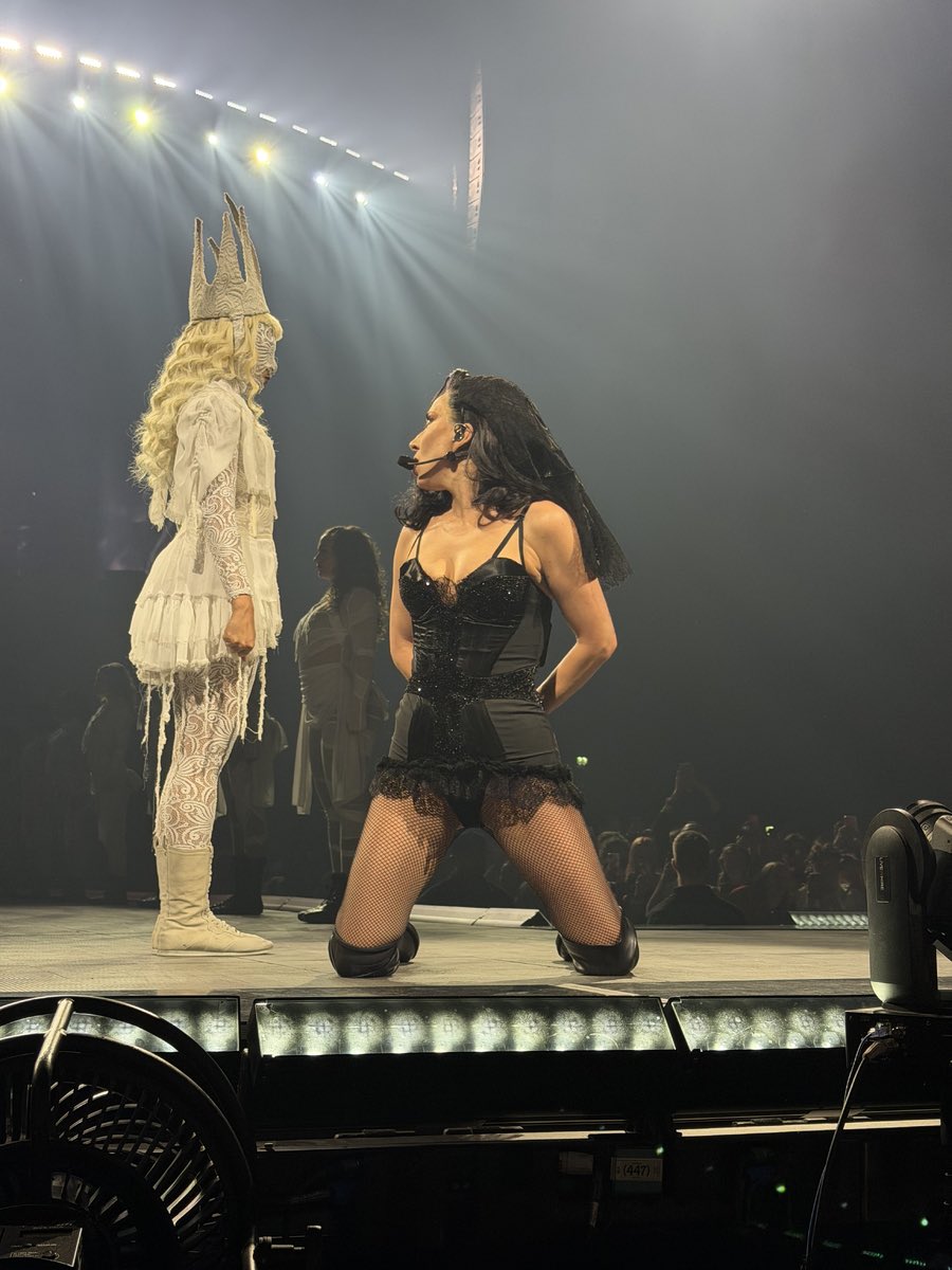 bri∀n∀ ⋆˚꩜｡ tweet media