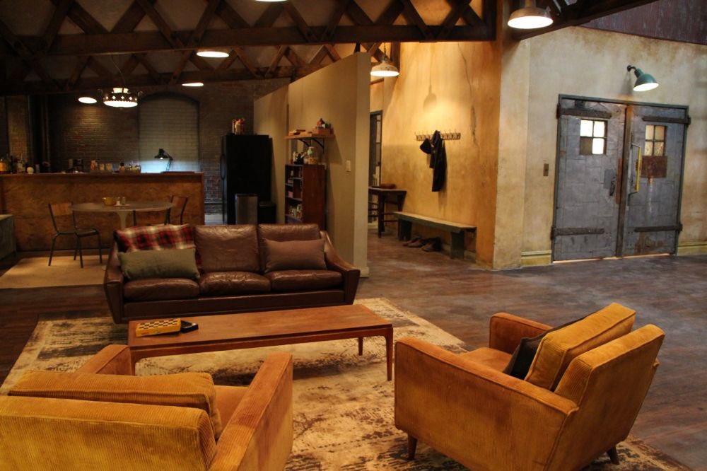 femmebarnes's tweet image. #COMEBACK