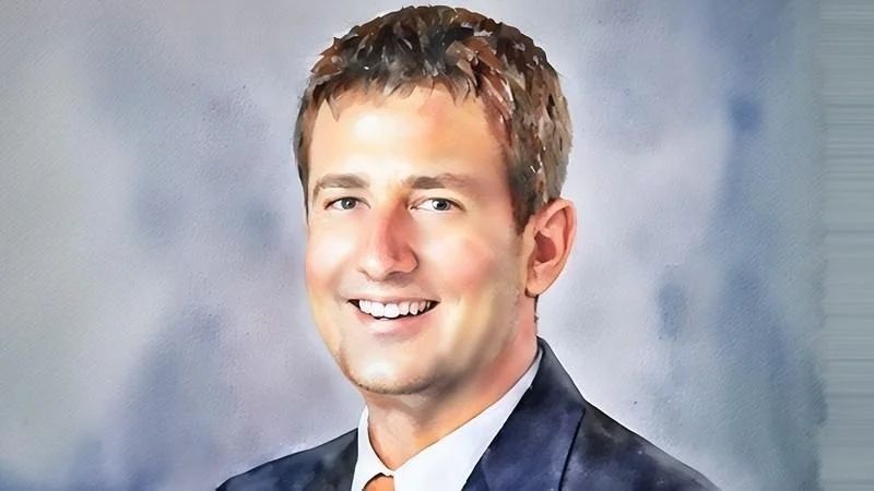 Lunch Hour Podcast tweet media