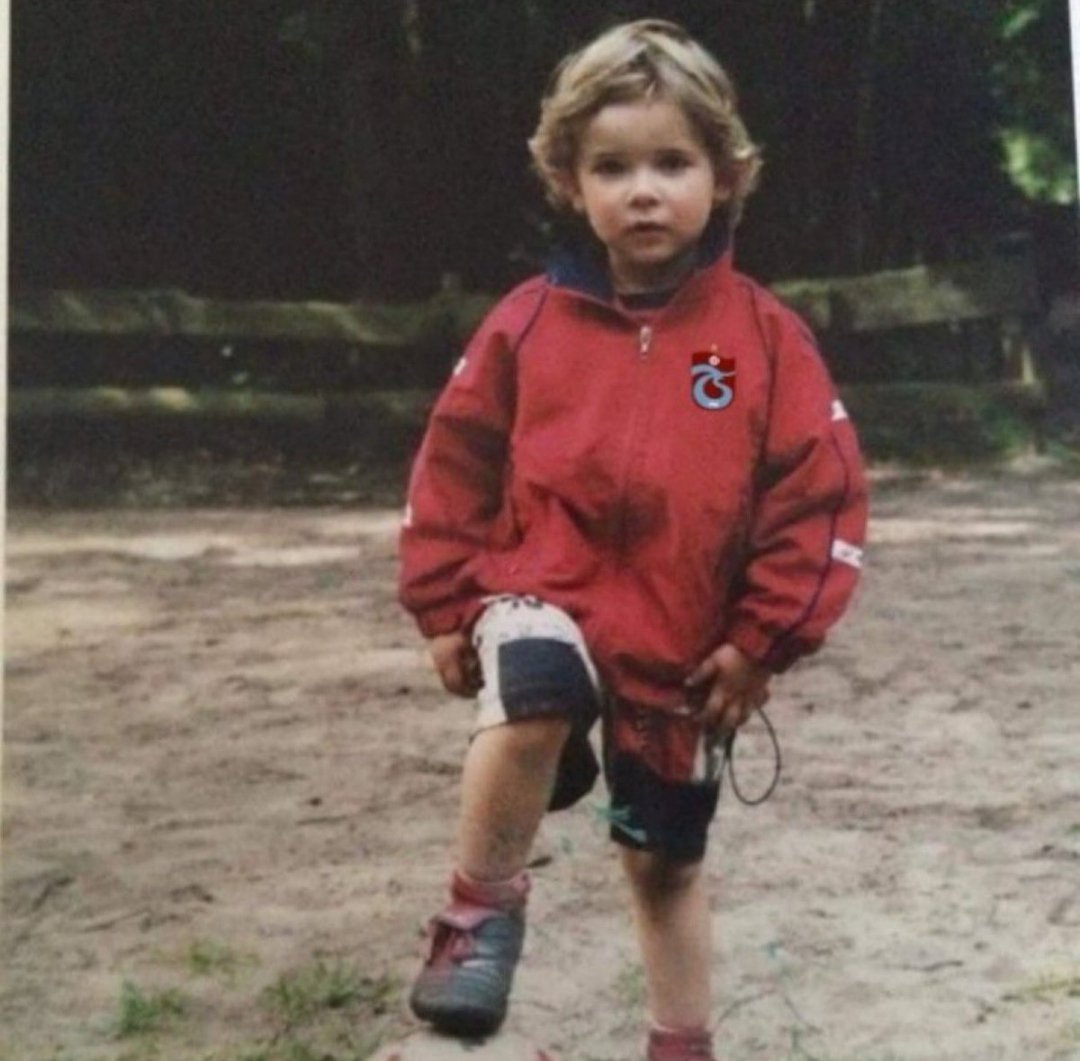 exposito tweet media