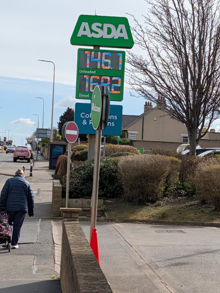 Brian Mackay 🏴 tweet media