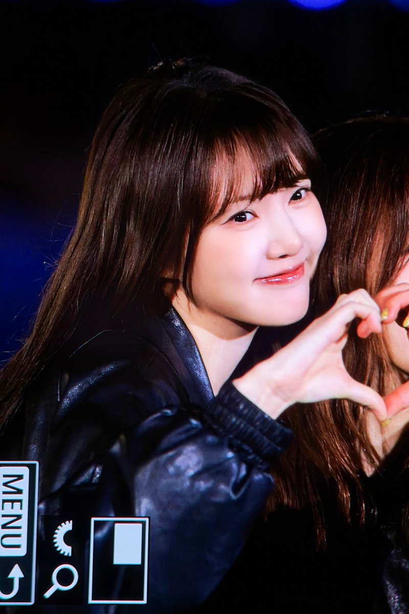 260326
#예린 #YERIN #여자친구 #GFRIEND