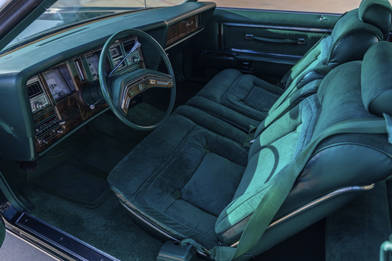 Mecum Auctions tweet media