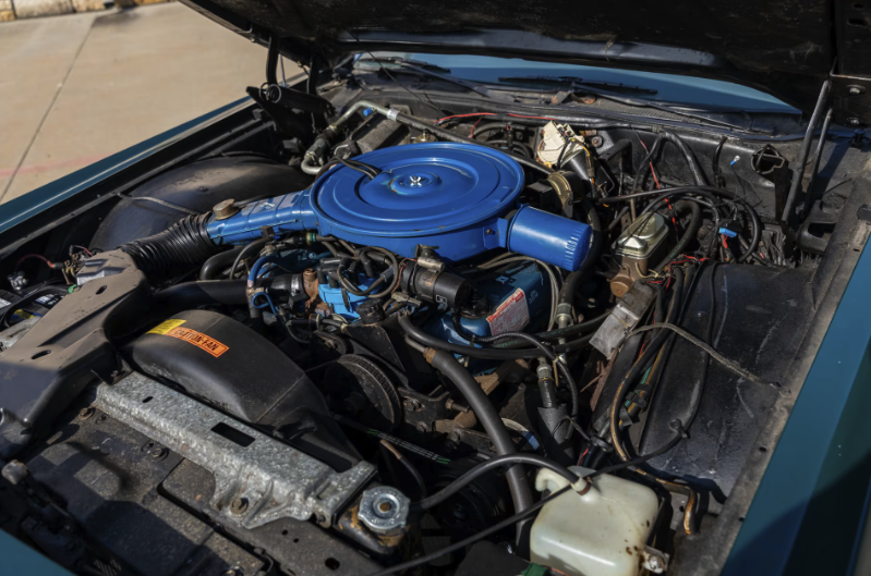 Mecum Auctions tweet media