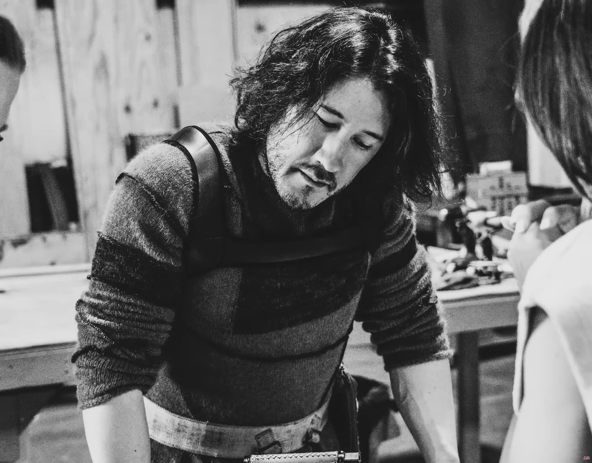 avi 🩸🌑 tweet media