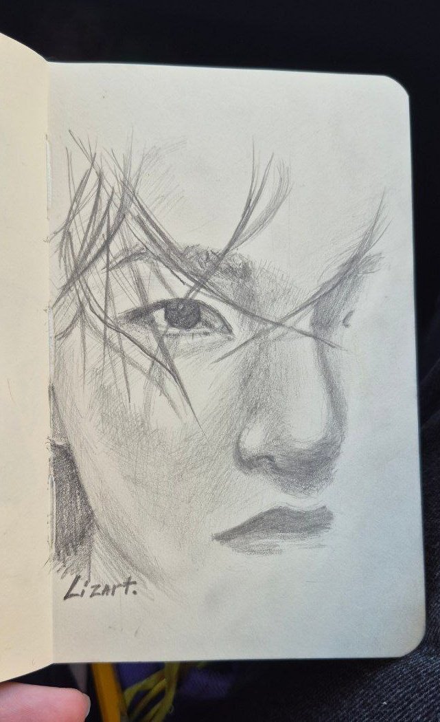 lizzz✨️ tweet media