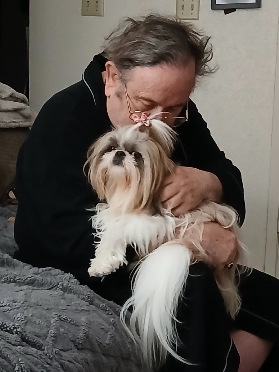 HeatherDodd6's tweet photo. #Thursdaythrowback Me gettin loven from my Unc Don. Im hiz babygirl. ๐ค๐๐พ#ZSHQ #dogsoftwitter #dogday #TheRuffRiderz #shihtzu #DogLovers #dogsofX #DogoftheDay #MorningVibes #Thursday #DogWeek #dog #huggyxkissy #Hug #Thursday #puppyhoney #Percious https://t.co/Cq5OHU63kl