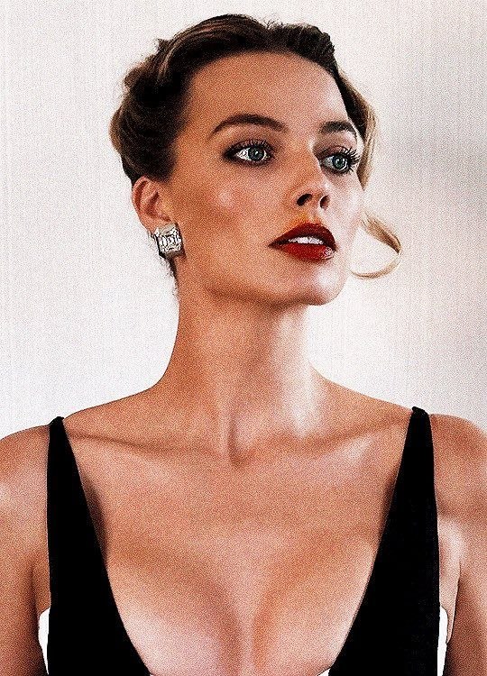 💎 Genevre Lindemann tweet media