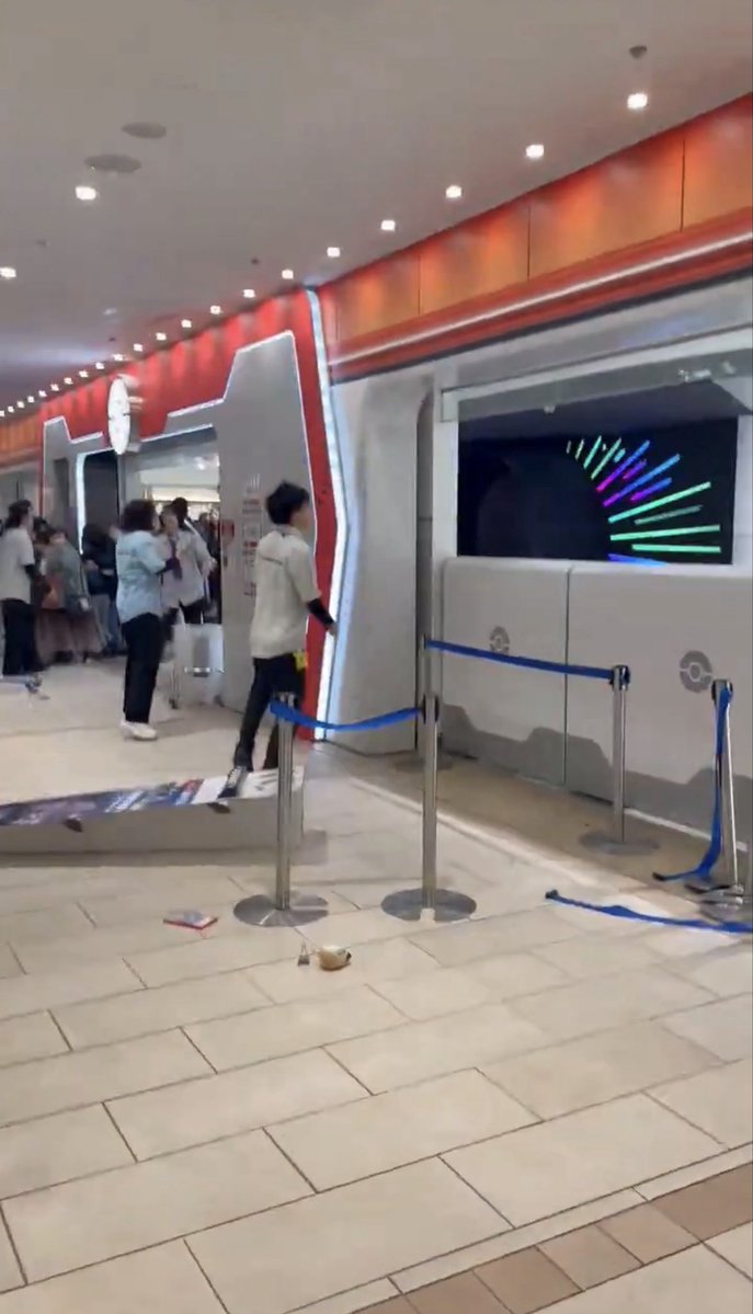 Mr. President tweet media