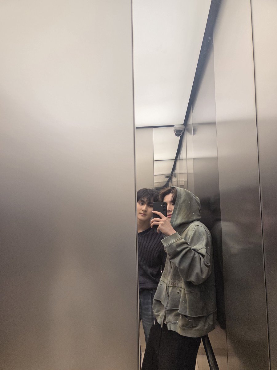 ห๋ง⛓️ (slow) tweet media