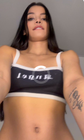 MarkuzRay's tweet photo. She is not chasing perfection anymore, she is chasing moments that make her feel alive in ways she can’t explain https://t.co/2LspyeYVwi