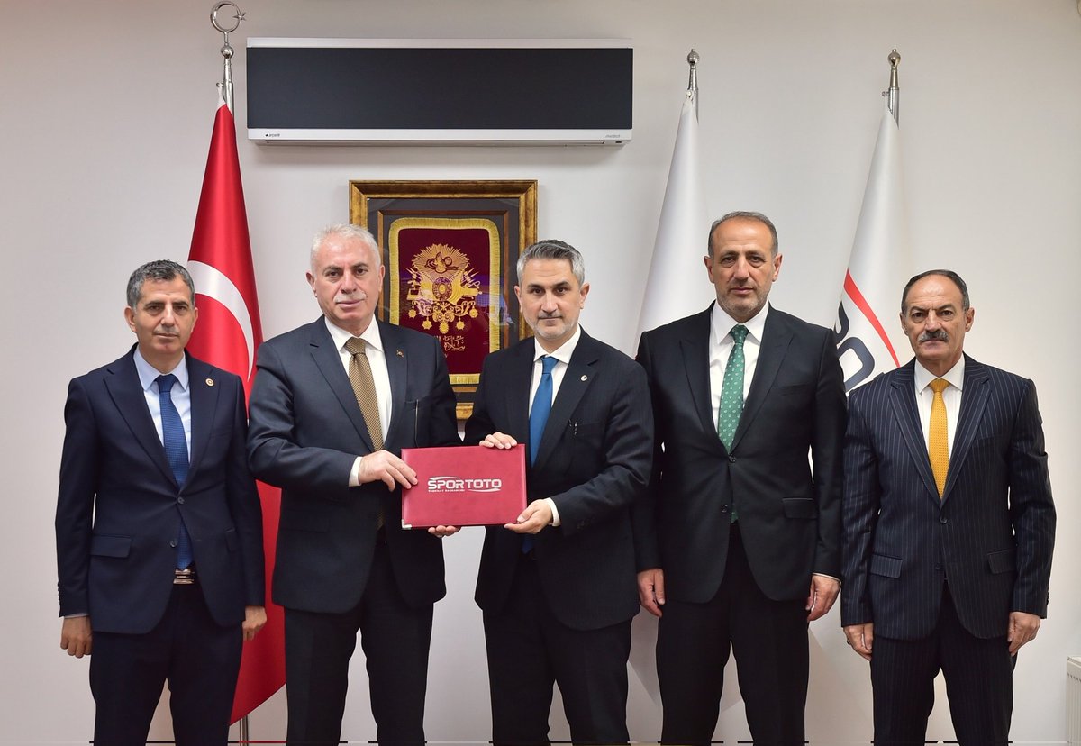 Orhan Ateş tweet media