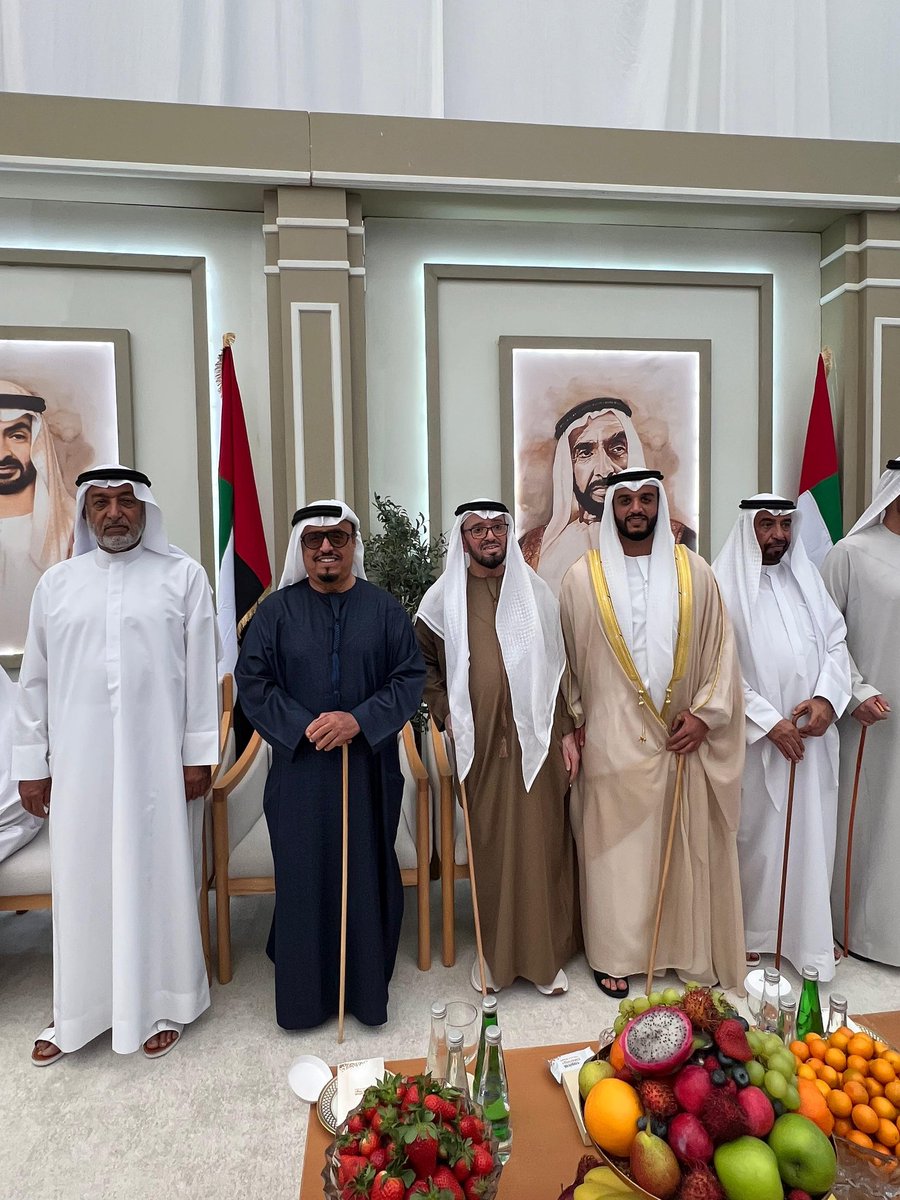 أخبار الفريق ضاحي خلفان تميم tweet media