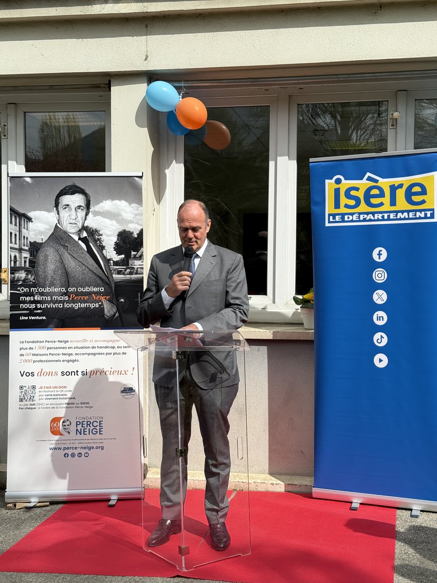 ARS_ARA_SANTE's tweet image. #Handicap📍38 | 🏠 Inauguration de la Maison Perce Neige à Saint-Égrève 
👥 Une nouvelle offre pour adultes en situation de handicap psychique, en alternative à l’hospitalisation 
🤝 Projet porté avec le @CDIsere proposer des accompagnements adaptés aux besoins