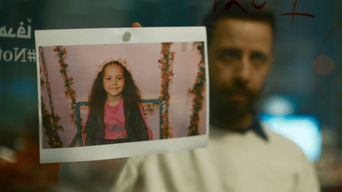 FabGiagnoni's tweet image. La voce di Hind Rajab

Di Kawthar ibn Haniyya
Tunisia, Francia, UK, USA
2025
82 m.

La #StoriaVera di una bimba di 5 anni rimasta coinvolta in una sparatoria a #Gaza.
#TrueStory of Hind Rajab.

Voto: 7

#Palestina #Palestine

#Film #Cinema #Movie #Cinematography #FilmTwitter