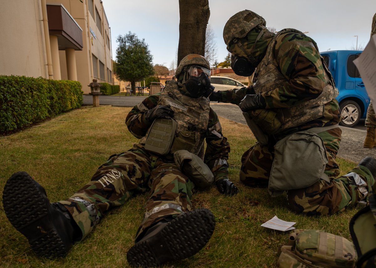 Yokota Air Base tweet media