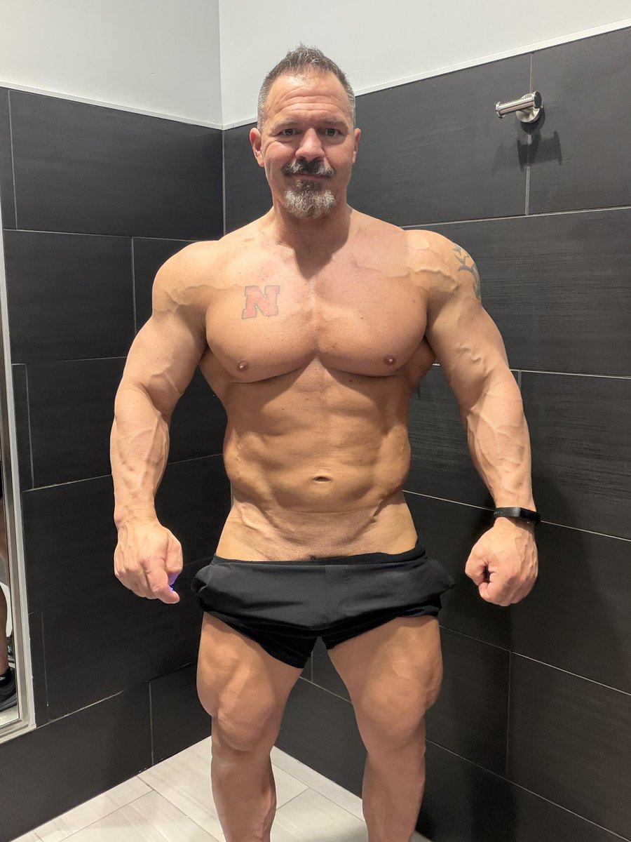 dredlifter tweet media