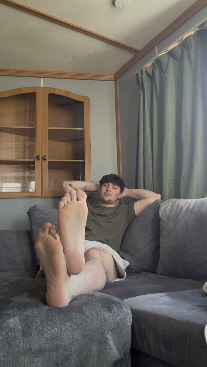 The Caravan Lad tweet media