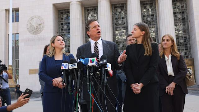 AB Kuai.Dong tweet media