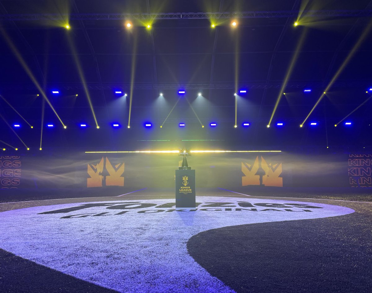 PROLIGHTS tweet media