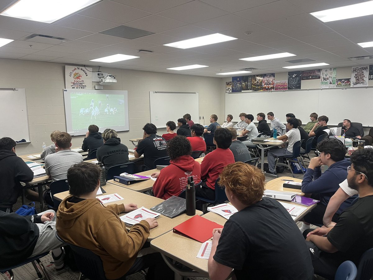 Crete Cardinals Football tweet media