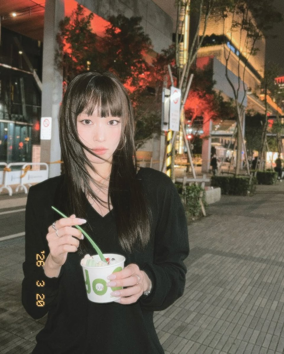 260326 anniesymoon instagram update