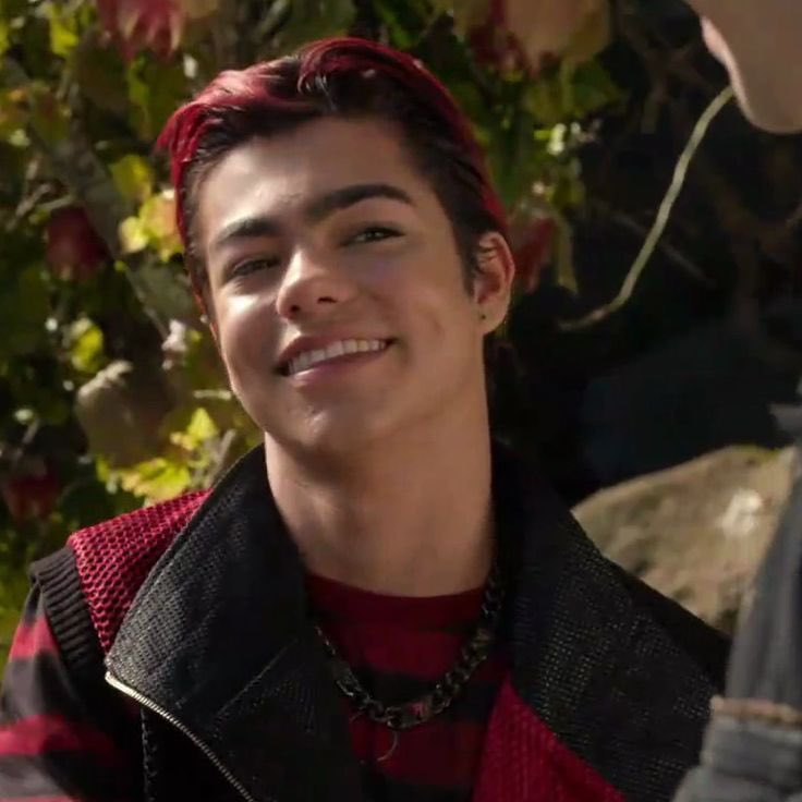 multifanrockz1's tweet photo. Malachi Barton as my favorite Zombies Character Victor https://t.co/0N4wnH5gVF