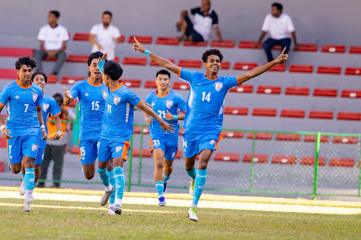Kol_Football's tweet image. SAFF U-20 Championship Maldives 2026

INDIA 3-0 PAKISTAN

Scorer: Vishal Yadav, Omang Dodum-2 (Pen)

#BlueColts #U20SAFF2026 #INDPAK #IndianFootball
[SAFF U-20 Championship, Indian Football]
Pic - South Asian Football Federation -SAFF