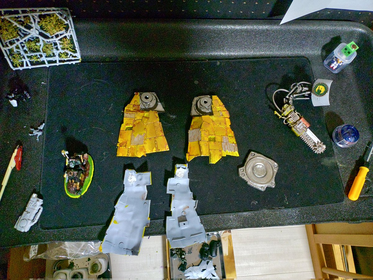 さしみ tweet media