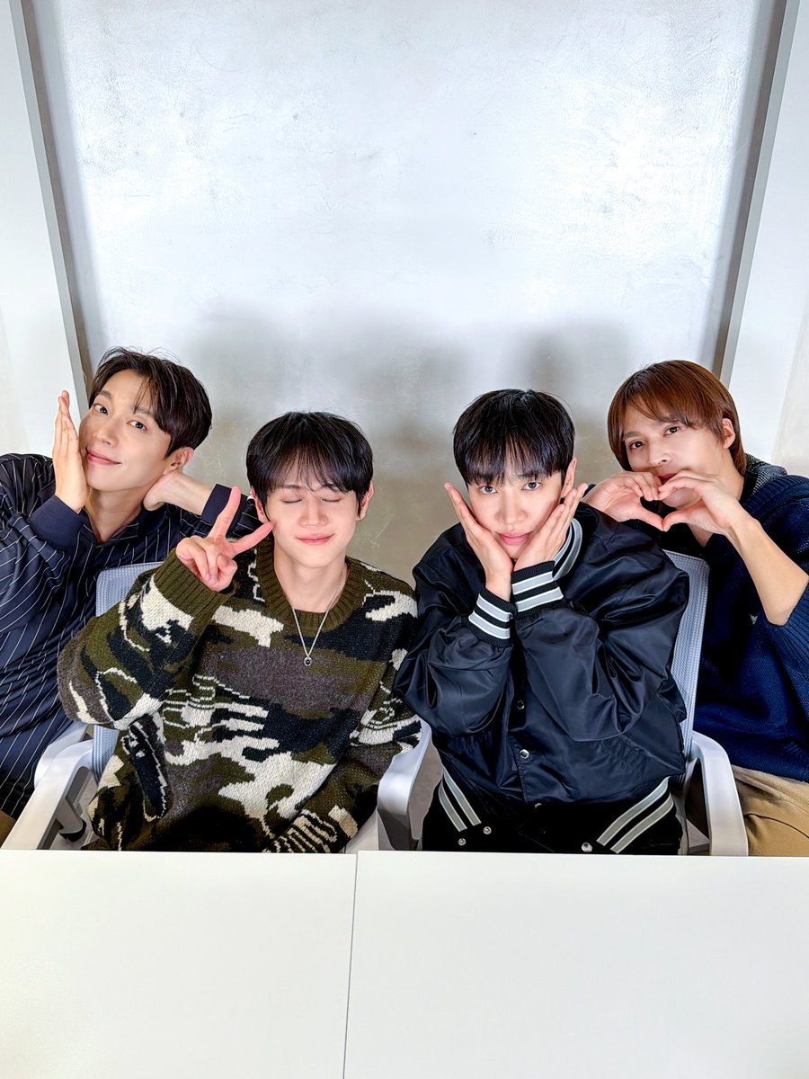 하이라이트(HIGHLIGHT) tweet media