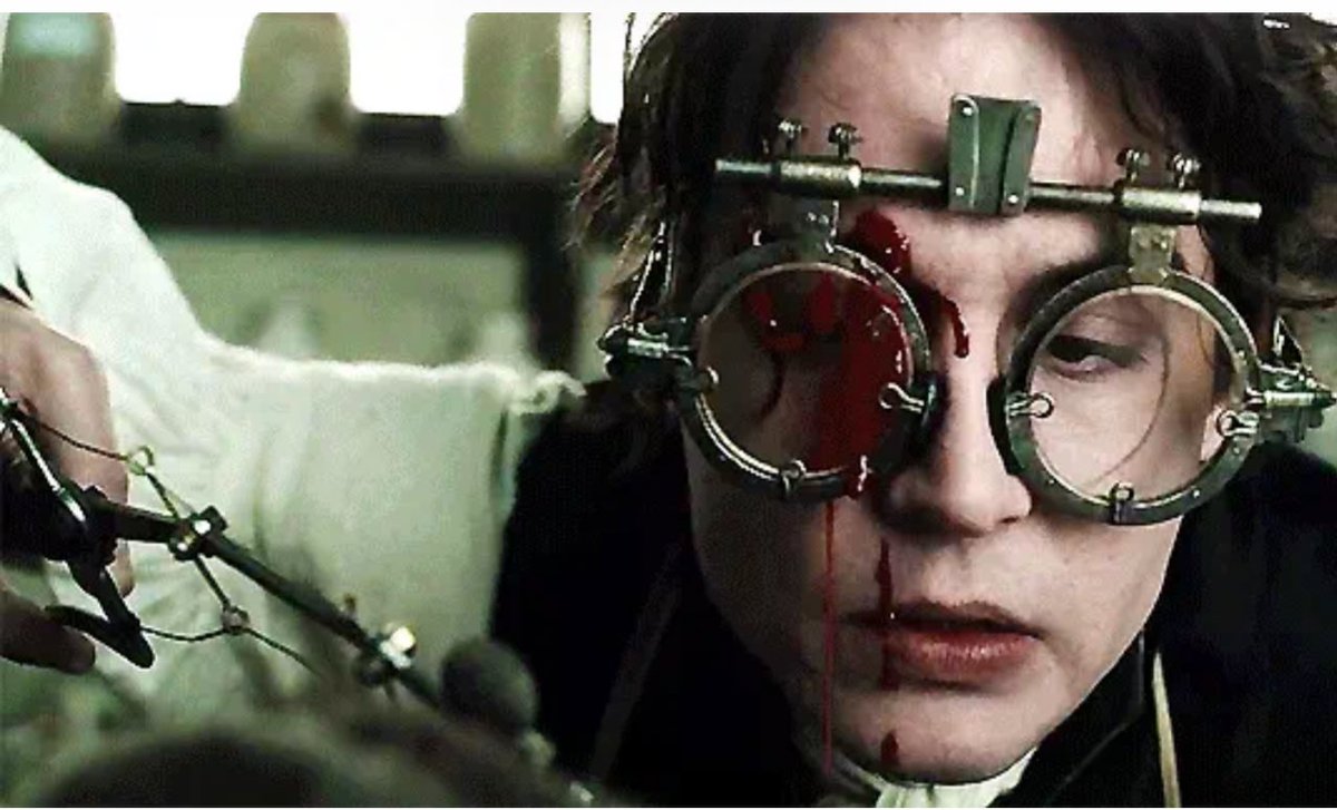 Susieloo 🇬🇧🏴‍☠️☠️🦇🎸💋👑 tweet media