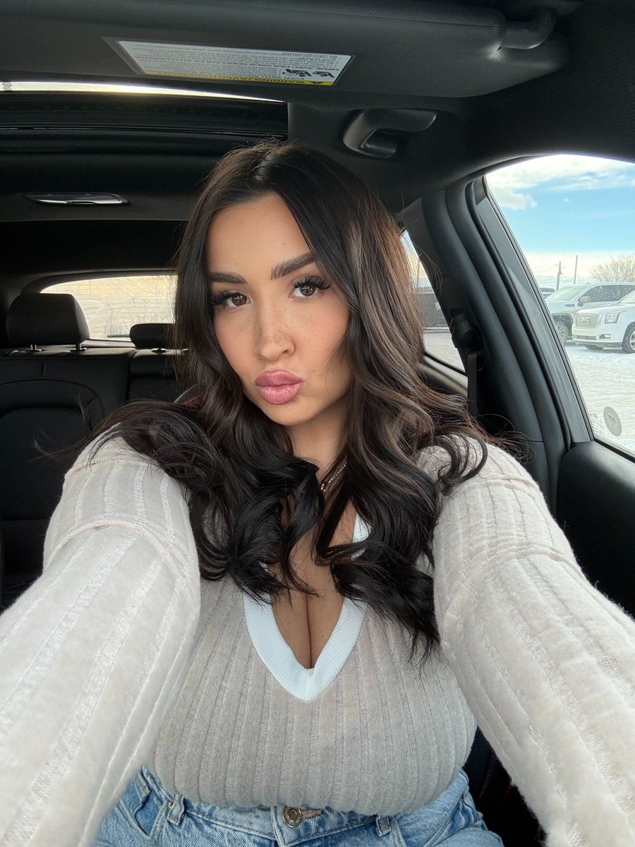 Layla Summers tweet media