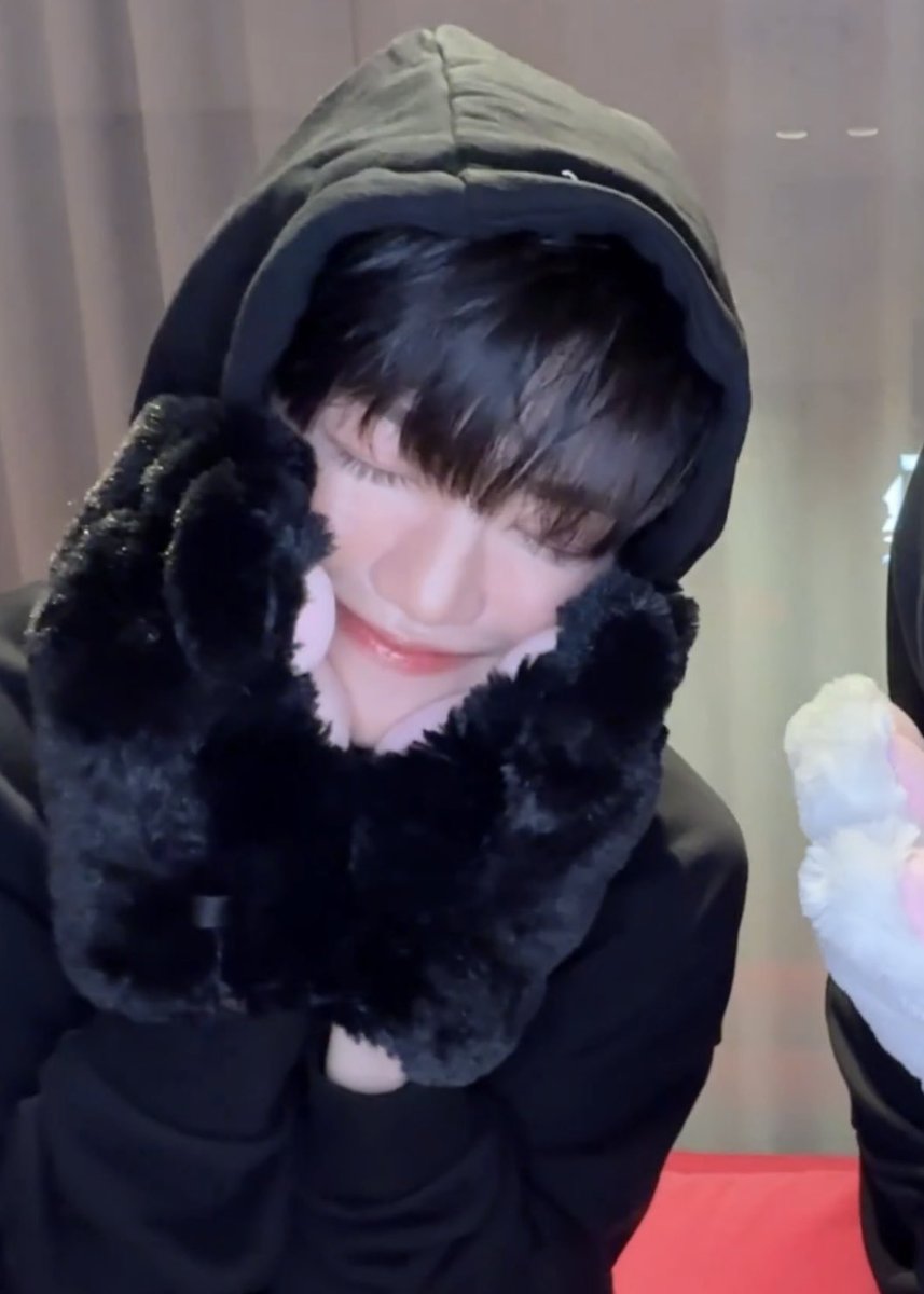 𓏲ּ𝄢 tweet media