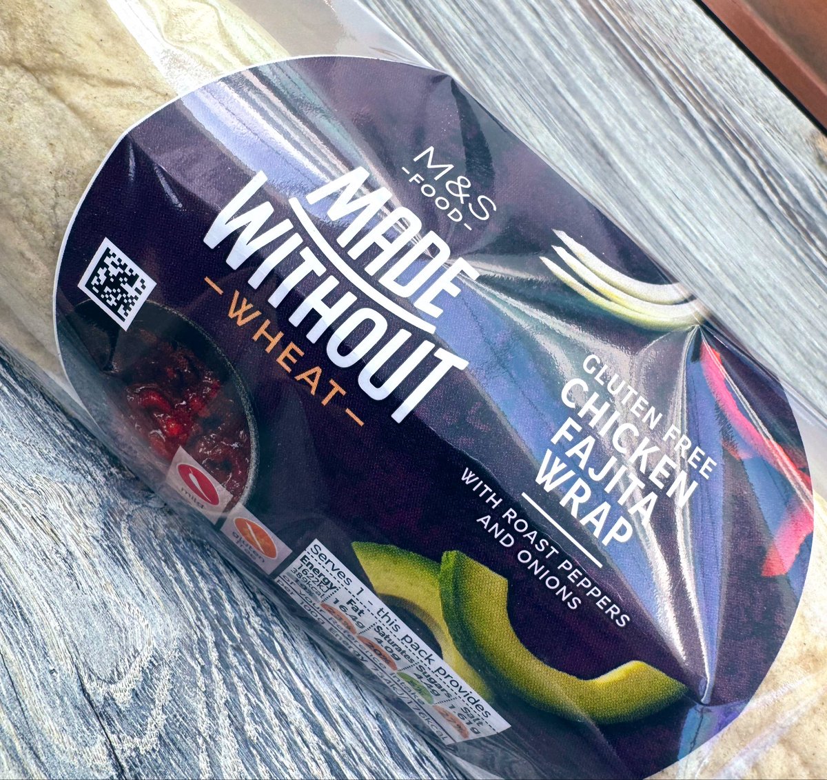 CarlSilver_'s tweet photo. THANK YOU @marksandspencer for not only being the ONLY high street retailer to offer more than one type of Gluten Free sandwich, but for also being the ONLY one to offer a Gluten Free wrap! @Tesco, @sainsburys and @BootsUK you need to do much, much better! #coeliac https://t.co/CyWsYB77VH