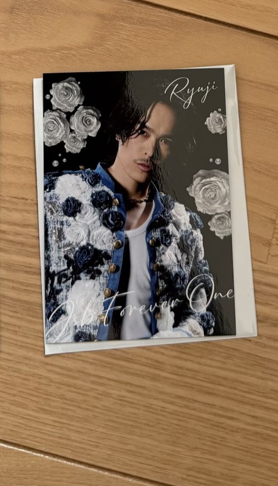 とーも tweet media