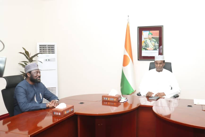 Niger Fr tweet media