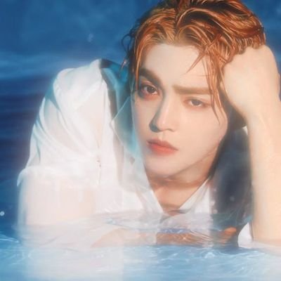 naleaa0919's tweet photo. pgn ganti pfp .... tpi mengapa sangat susah untuk melepas pfp Cheol q ini.... hikseuu https://t.co/VH0iAehrxN