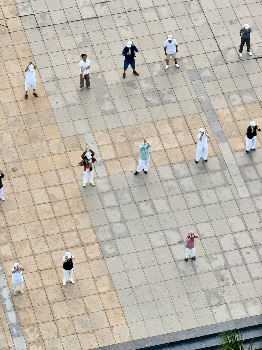 Rachel Suzanne Tien Wood tweet media