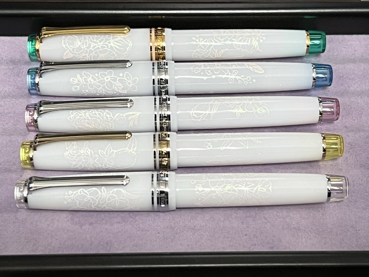 藍川　水月 tweet media