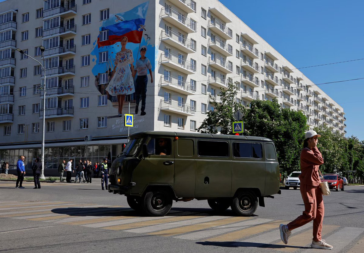 Eye Think tweet media