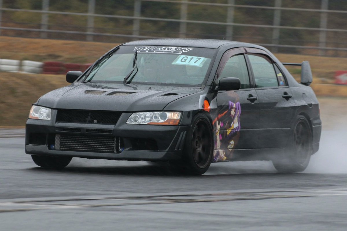 赤しおん tweet media