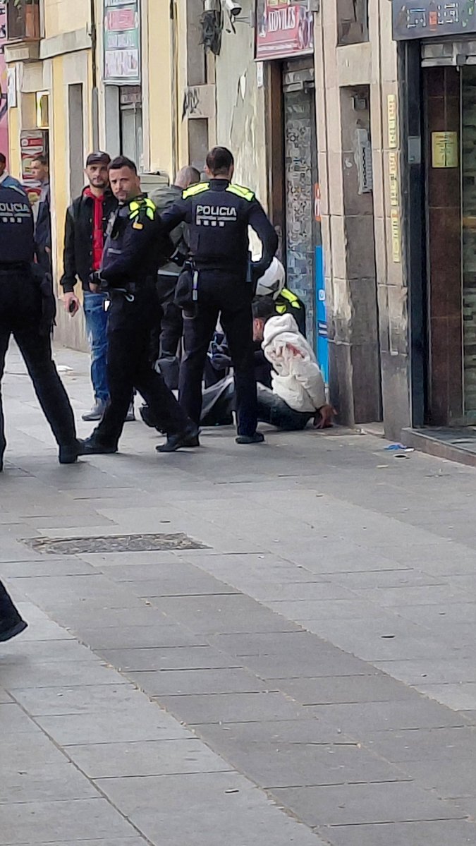 Carlos Martínez tweet media