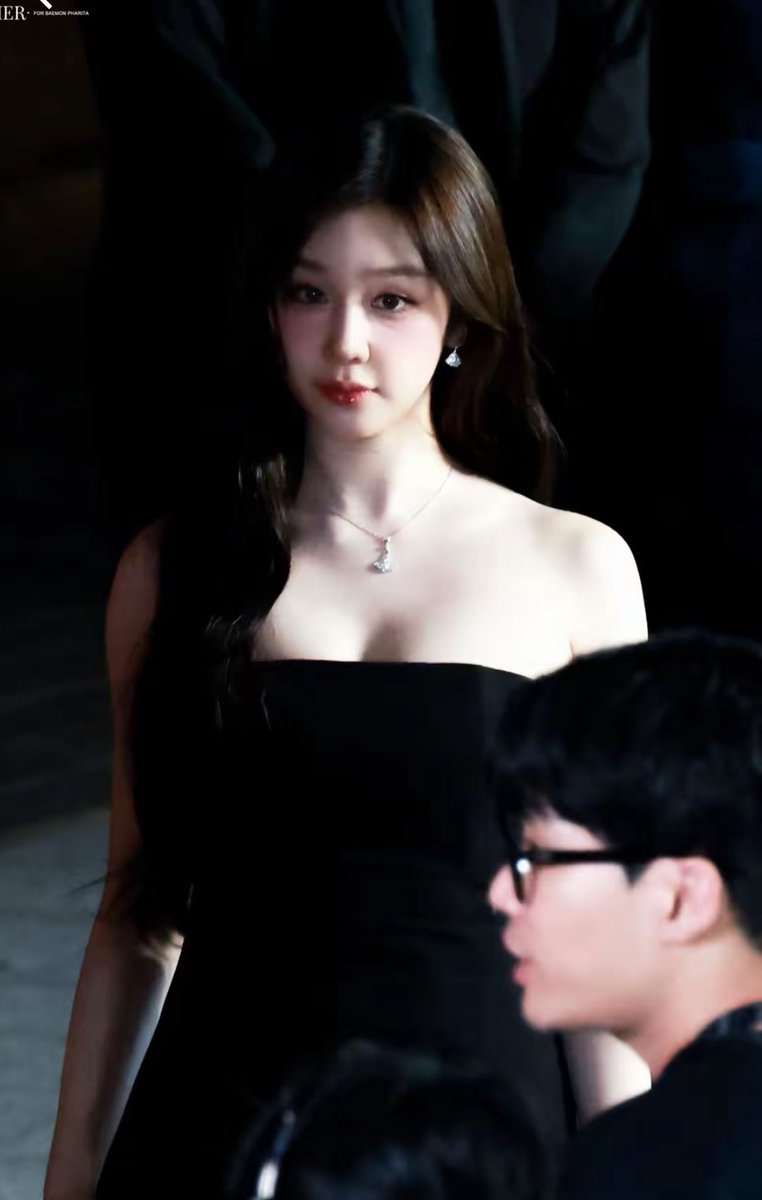 แอ๋วแก่ที่รักเอ็กโซมาตลอด tweet media