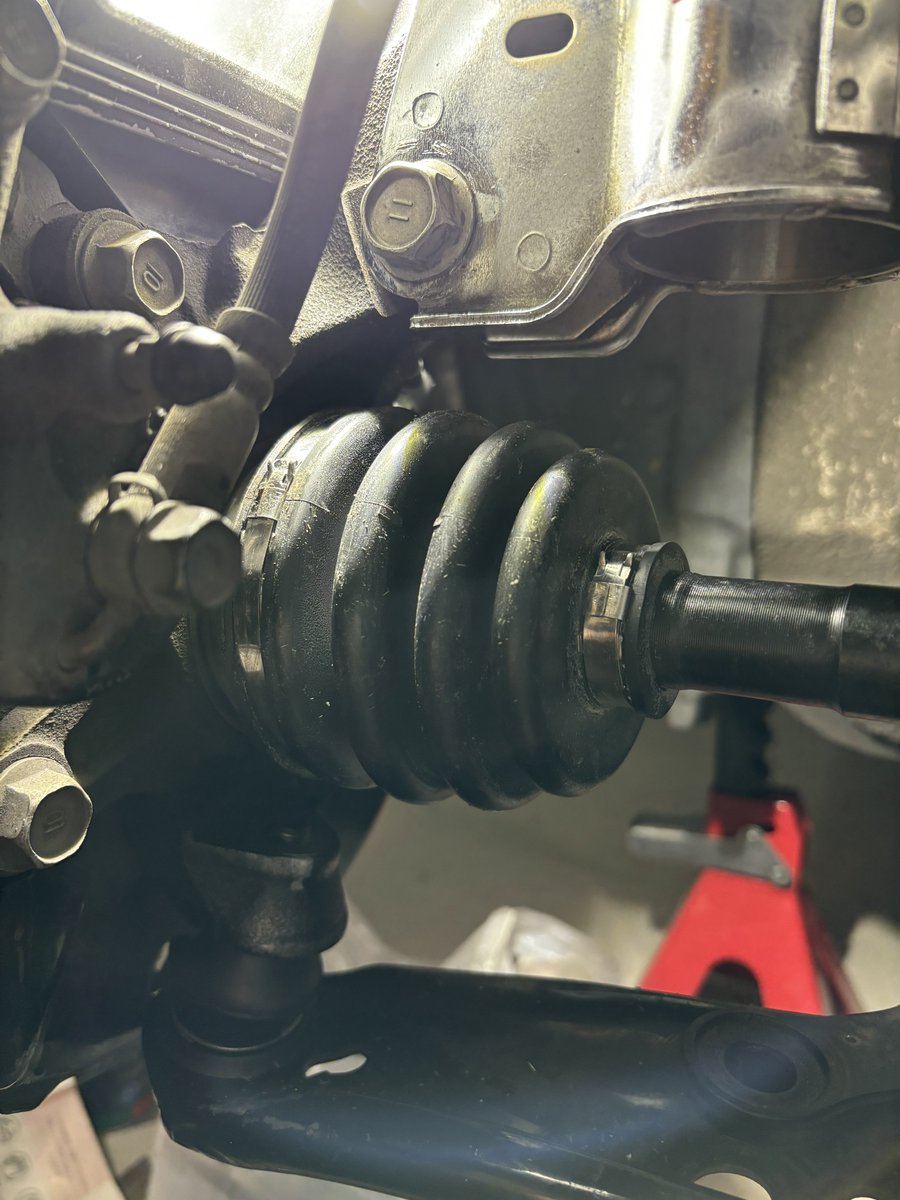 にーみ tweet media