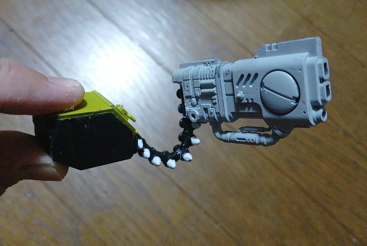 さしみ tweet media