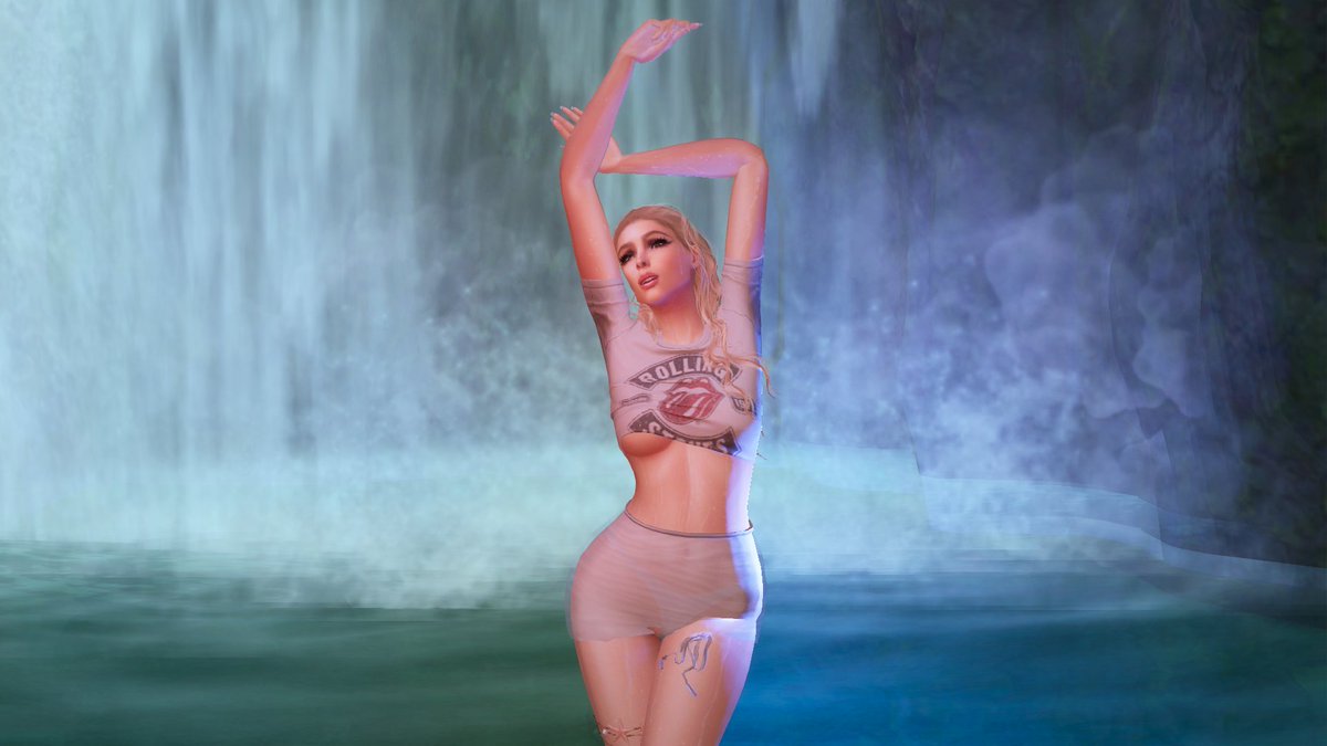 depphead83's tweet photo. Sulani Waterfall PhotoShooting https://t.co/iNdGrAPv88