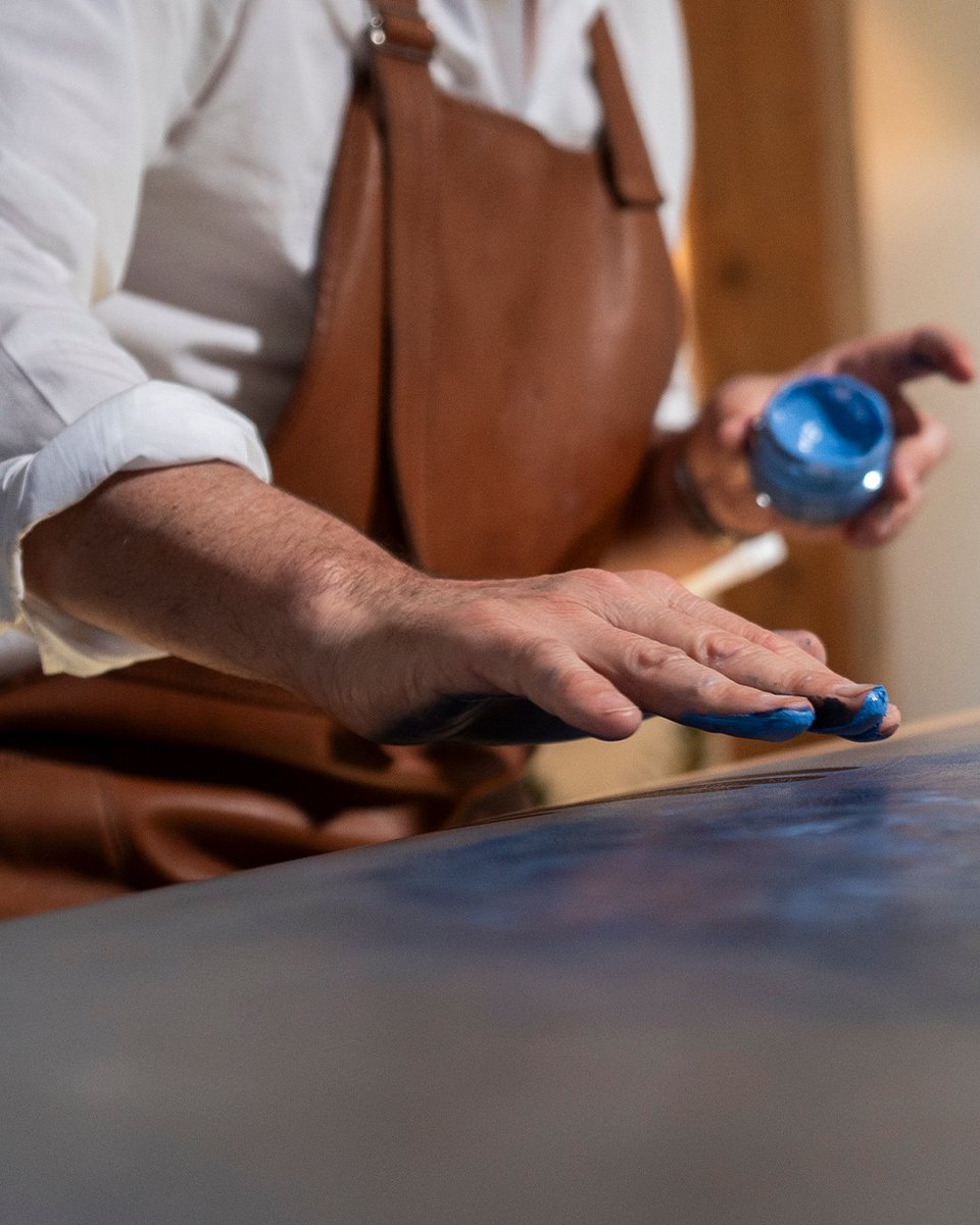 FocalOfficial's tweet photo. Focal Crafts Opus N°1: leather in the limelight.

Scala Utopia adorned in blue patinated leather, crafted like a canvas — unique, nuanced, alive.

A creation where material and sound speak the same language. https://t.co/5VEqWCJqTz